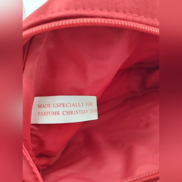 Early 1990s Vintage DIOR Parfum Red Satin Vanity Gold Plaque Vanity Makeup Bag - Picture 5 of 10